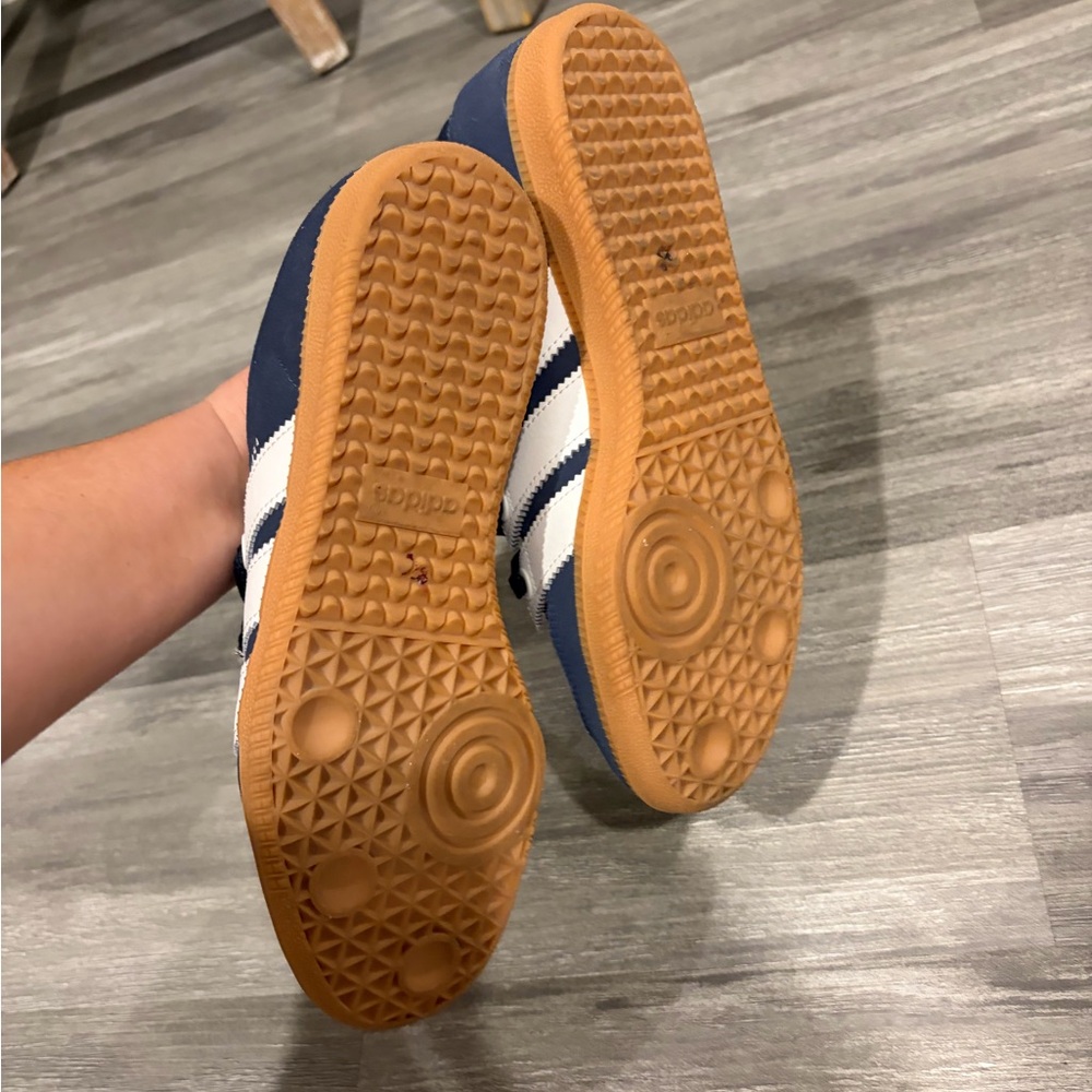 Adidas Sambas - Picture 3 of 4